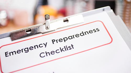 clipboard with emergency preparedness checklist