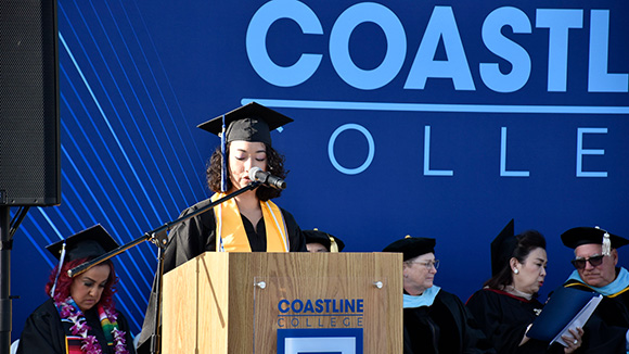 Lexi Thicksten speaking at Coastline College commencement ceremony